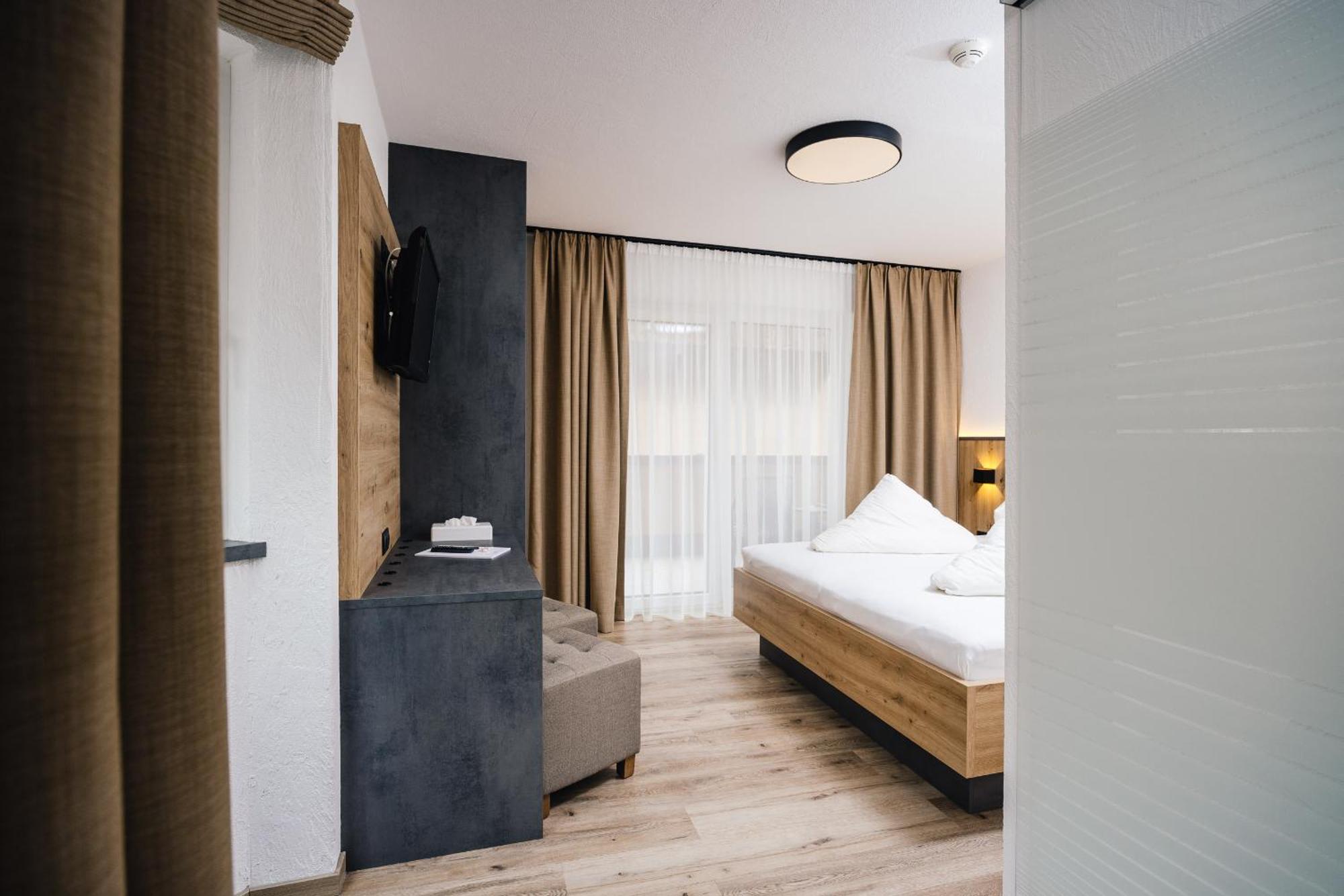 Hotel Andrea 赞姆斯 外观 照片